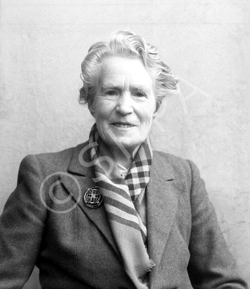 Mrs Neil M. Gunn c1960 (1885-1963). Jessie Dallas Frew (or 'Daisy') married novelist Gunn in 1921 and they settled in Inverness, near his permanent excise post at the Glen Mhor distillery. She was the fifth of seven daughters of Dingwall Provost John Rose Frew. (See 25980).