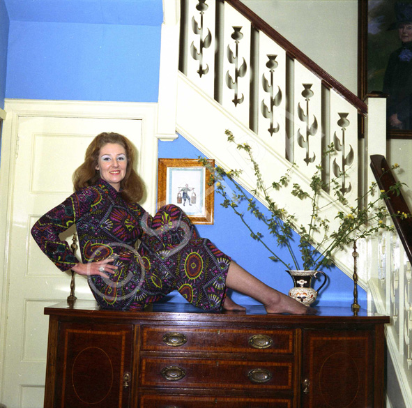 Mrs Brown, 9 Garth Road, Inverness. (See also image ref: 48014a-h). ~ 