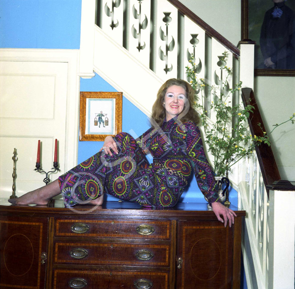 Mrs Brown, 9 Garth Road, Inverness. (See also image ref: 48014a-h). ~ 