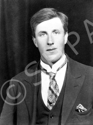 W. MacDonald, Drumderfit, Munlochy. 