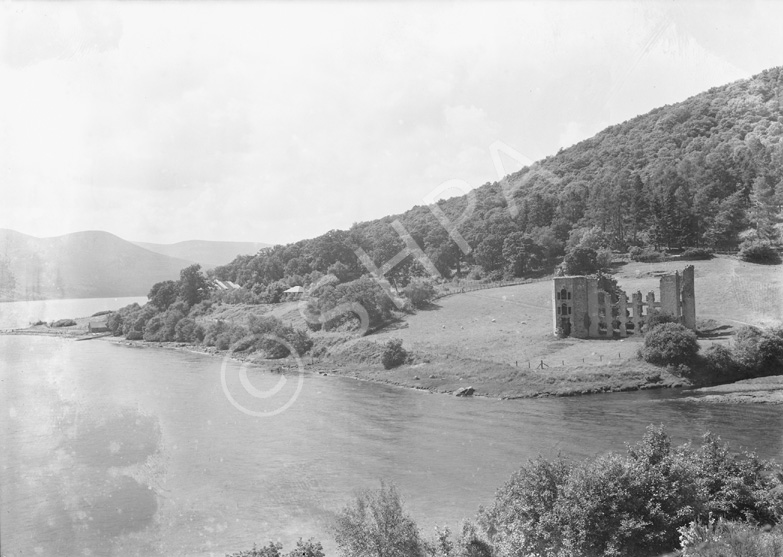 Spinningdale Cotton Mill in Sutherland, ruinous since 1804, by the shores of the Dornoch Firth.*.....