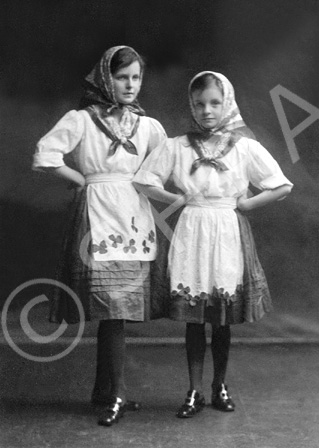E. Sibell Fraser and her sister May Fraser in Irish dance costume. Fraser-Watts Collection......