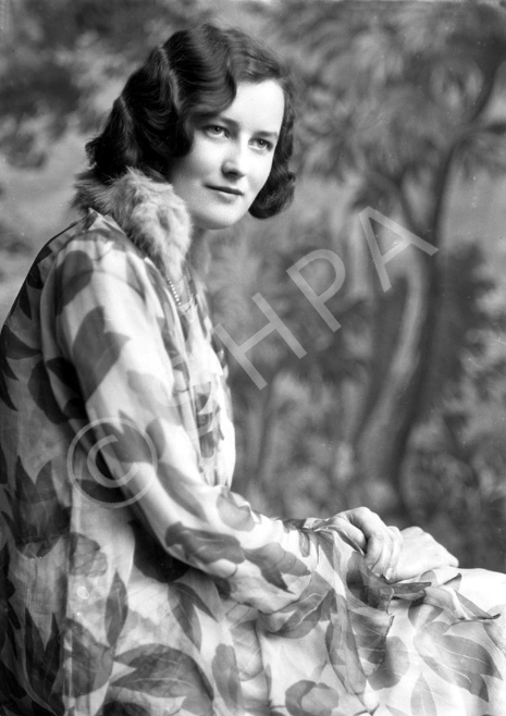 Miss MacLeod, Munlochy, September 1930. .....