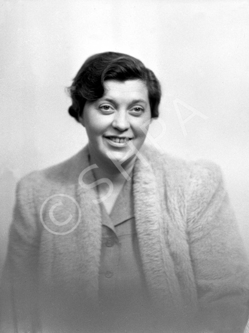 Mrs Constance Chalmers (1902-1975), Kessock Lodge, Reigate, Surrey. The daughter of famous photograp.....